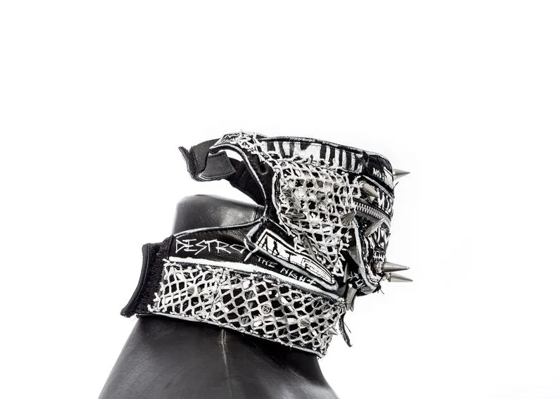 Spiked Mayhem Mask Jungle Tribe x Dust   Beau Collab Piece